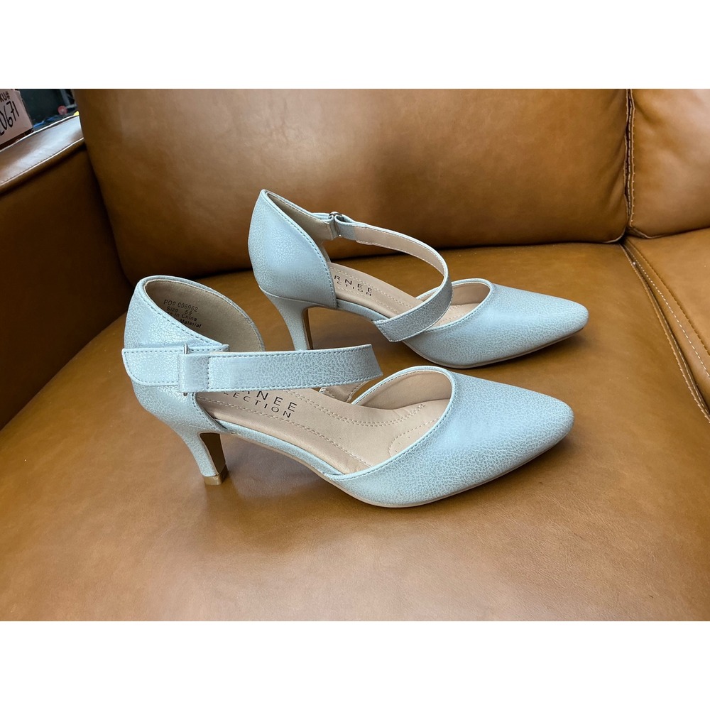 Journee Collection Tillis Pumps Womens 5.5 Silver Like Kitten Heel‎ Pointed Toe